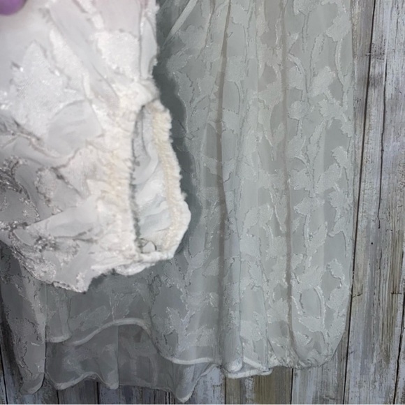 Zara White Sheer Floral Blouse - Picture 4 of 6